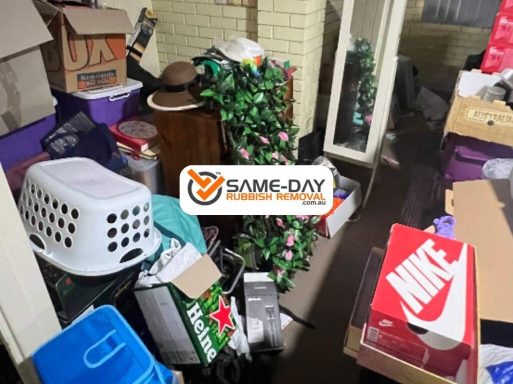 Before and After for Rubbish Removal on Ashwood Properties Before and After for Rubbish Removal on Ashwood Properties