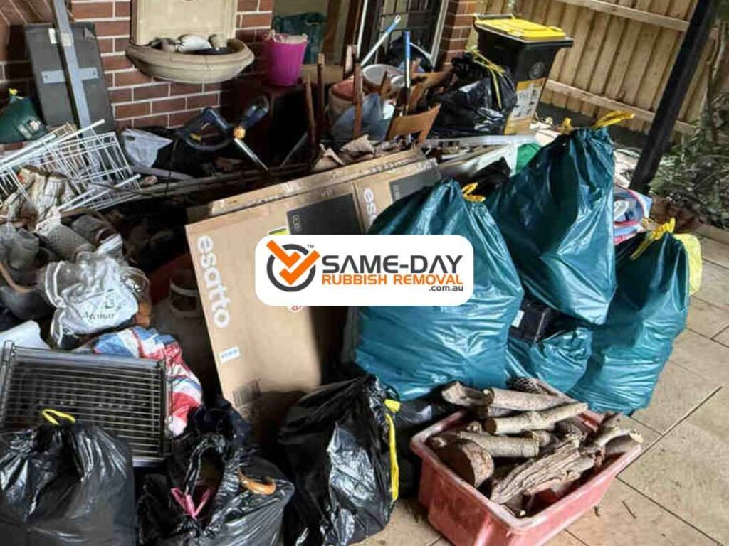 Before and After for Rubbish Removal on Highett Properties Before and After for Rubbish Removal on Highett Properties